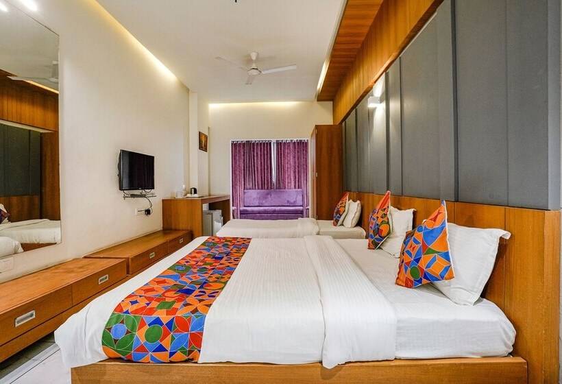 Fabhotel Prime Blue Moon