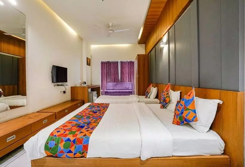 Fabhotel Prime Blue Moon