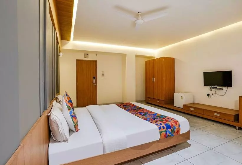 Fabhotel Prime Blue Moon
