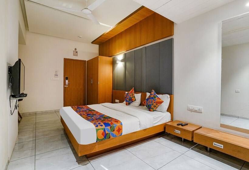 Fabhotel Prime Blue Moon