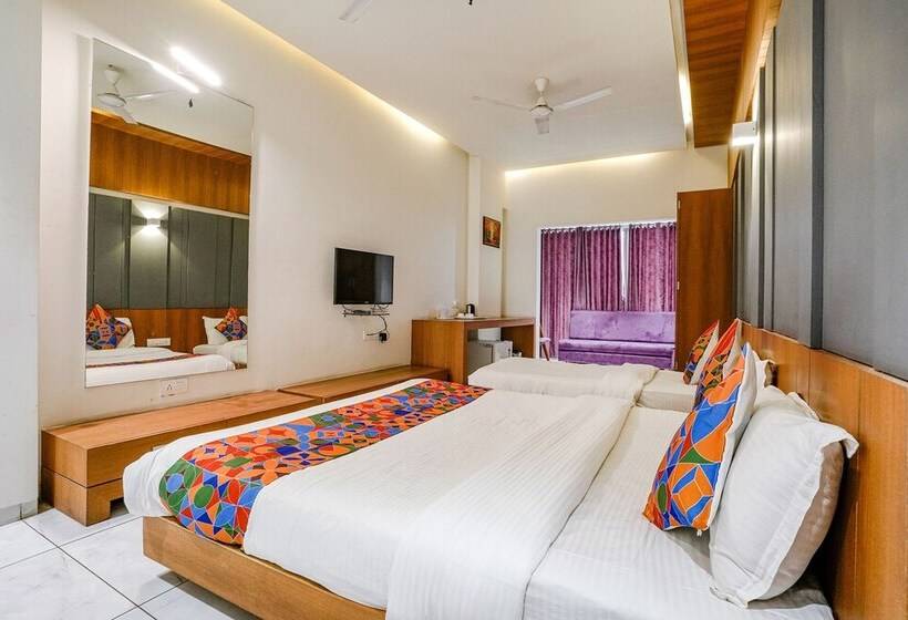 Fabhotel Prime Blue Moon