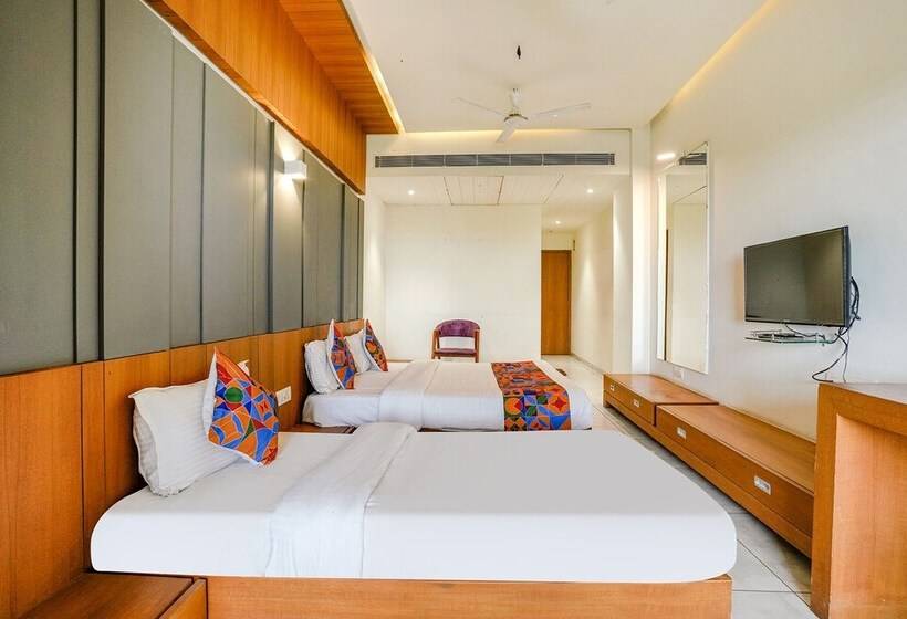 Fabhotel Prime Blue Moon