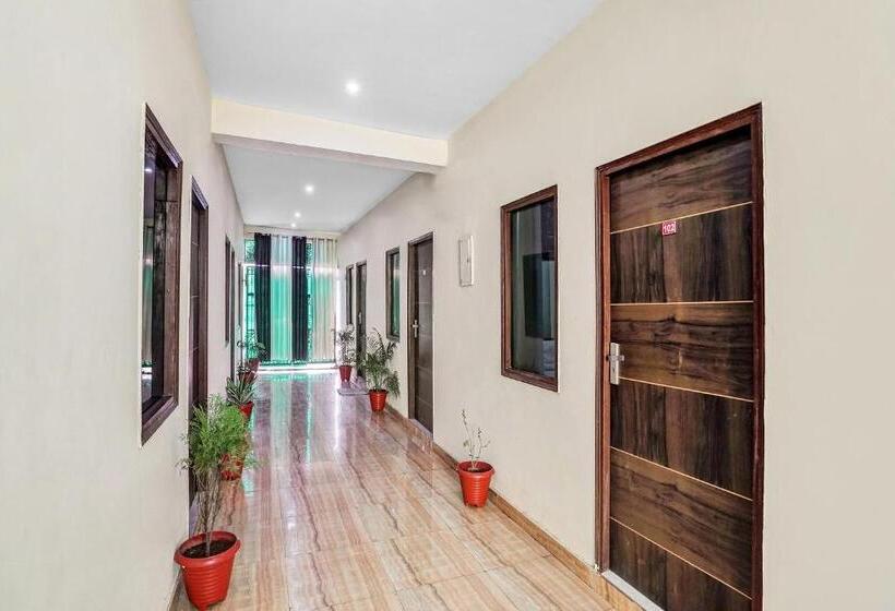 Hotel Collection O  Inn