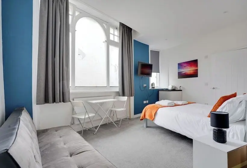 ホテル Homesly Guest Rooms, Comfortable En Suite Guest Rooms With Free Parking And Self Check In