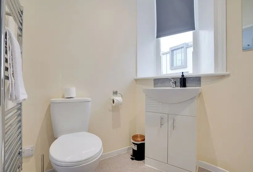 ホテル Homesly Guest Rooms, Comfortable En Suite Guest Rooms With Free Parking And Self Check In
