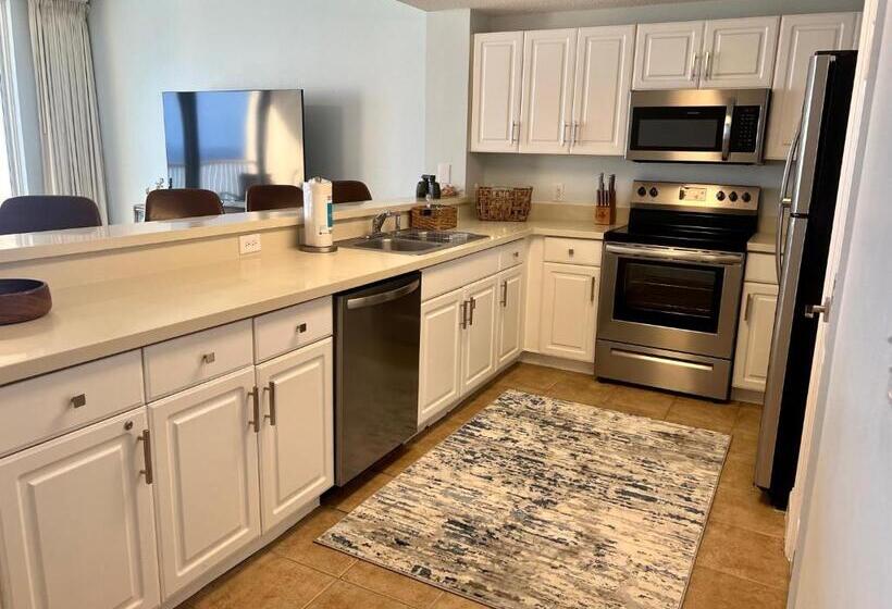 Soul Happy Majestic Beach