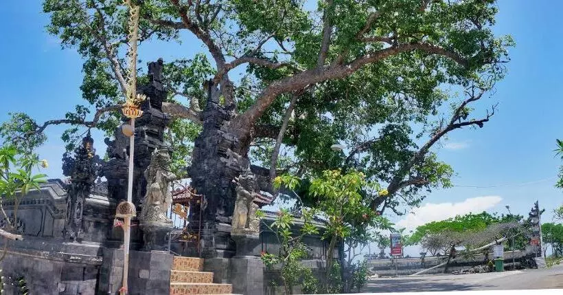 Pensione Deva Devi Beach Inn Luxury