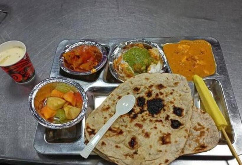 Taj Backpackers Hostel