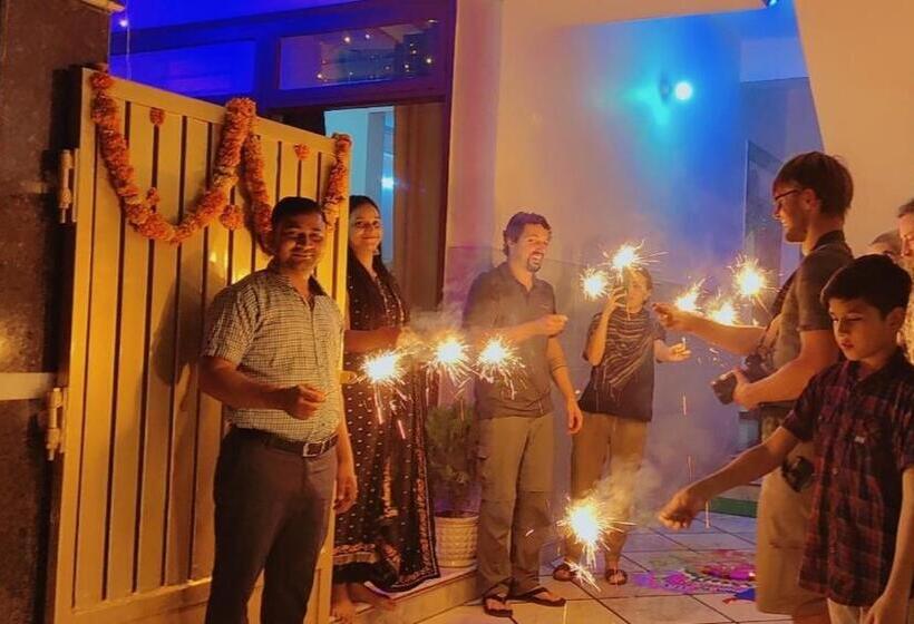 Taj Backpackers Hostel