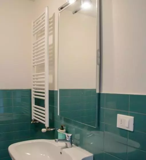 تختخواب و صبحانه Homelink Firenze   Charlotte