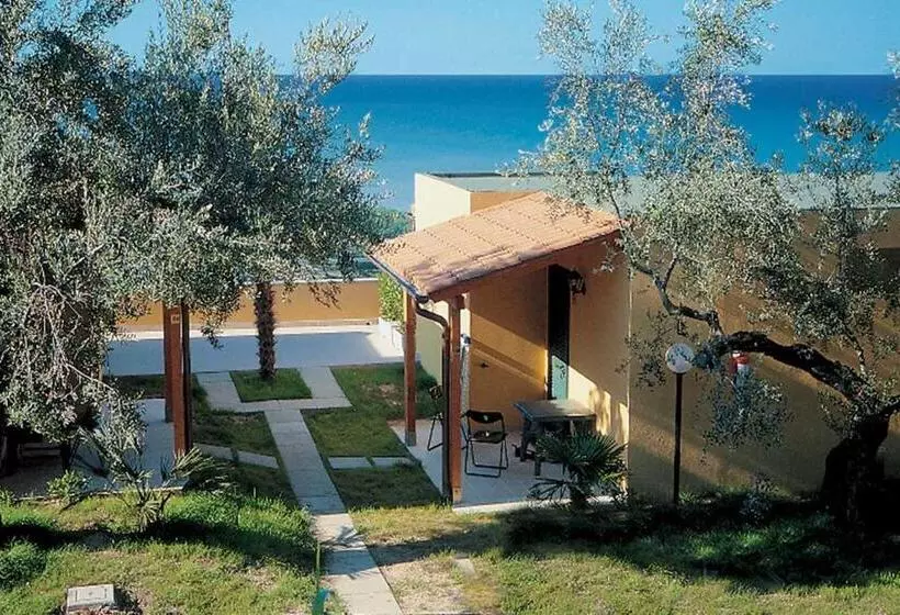 ホテル Apulia Europe Garden Eco&sport Resort