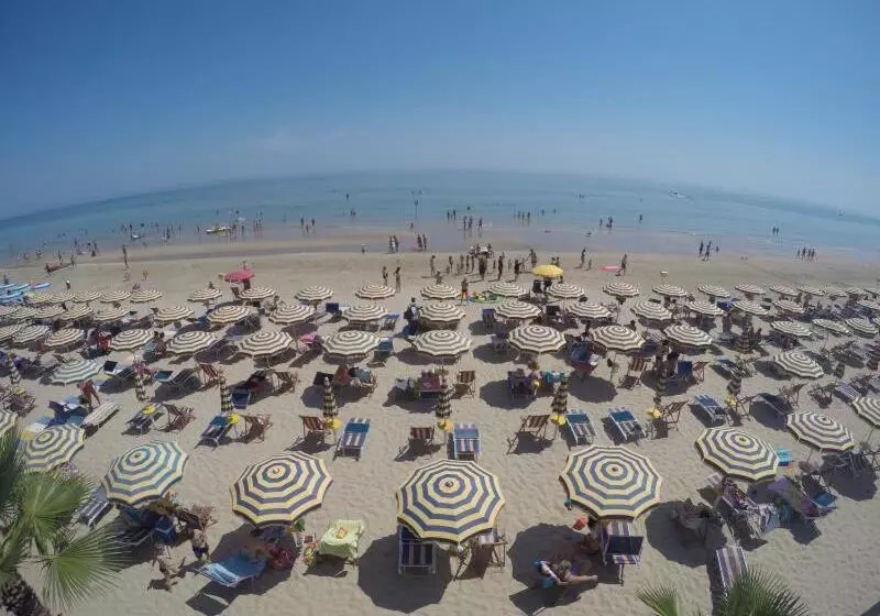 ホテル Apulia Europe Garden Eco&sport Resort