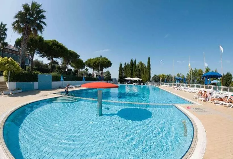 ホテル Apulia Europe Garden Eco&sport Resort