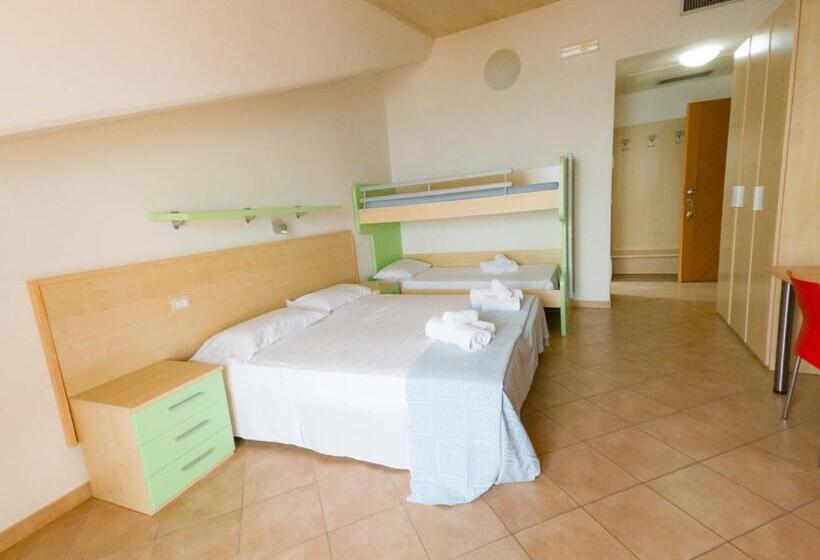 酒店 Apulia Europe Garden Eco&sport Resort