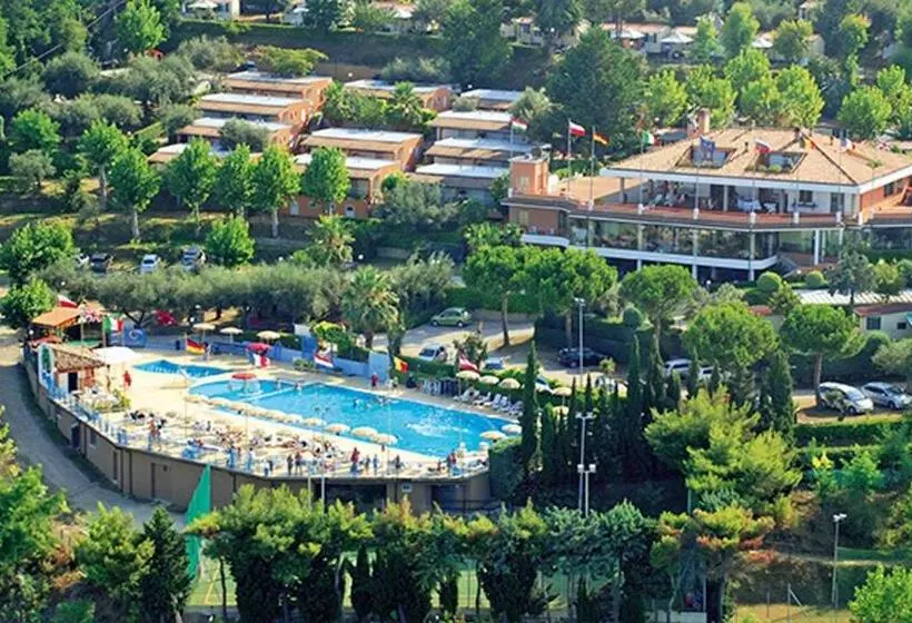 ホテル Apulia Europe Garden Eco&sport Resort