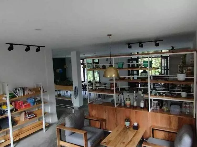 هتل Cloud 9 Garden