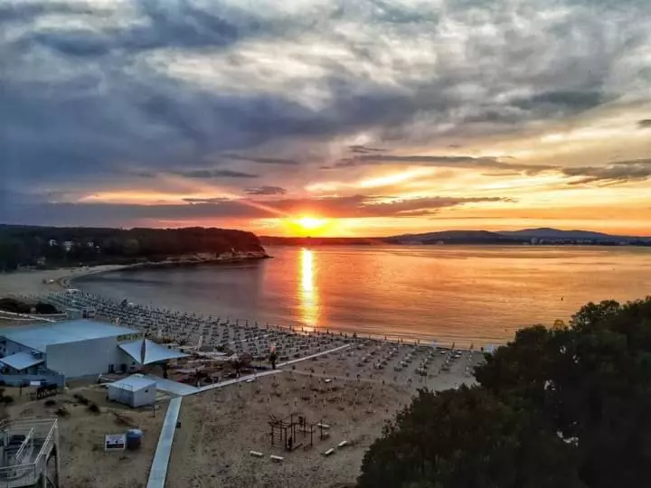 Majatalo Guest House Kostovi