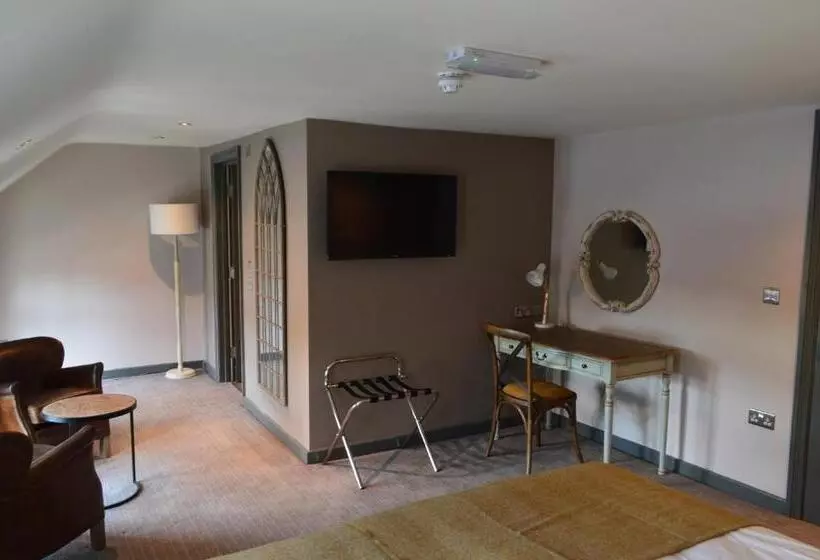 Retkeilymaja The Forresters Arms Kilburn