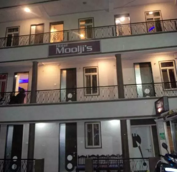 ホテル Exotic Stay Near Shivaji Marg