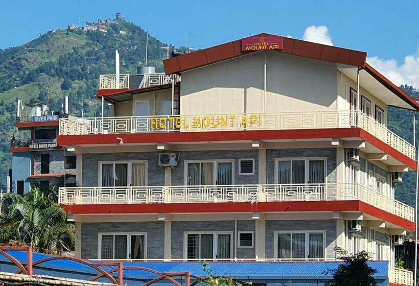 هتل Mount Api