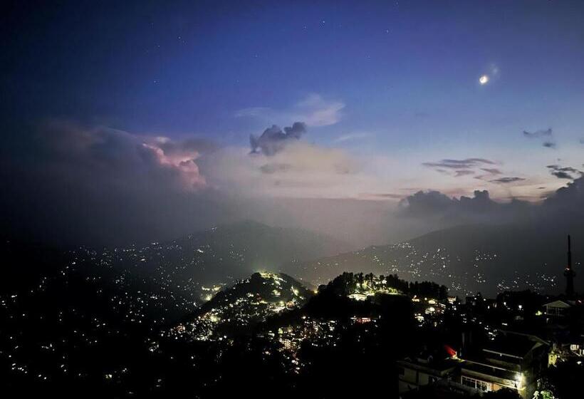 ホテル The Di Lac Retreat