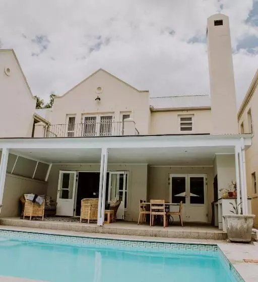 Majatalo Franschhoek Village House