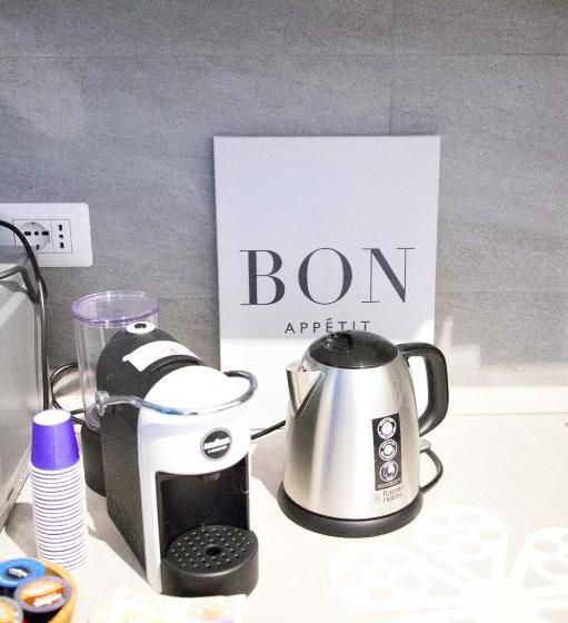 ペンション Isolotto Guest House