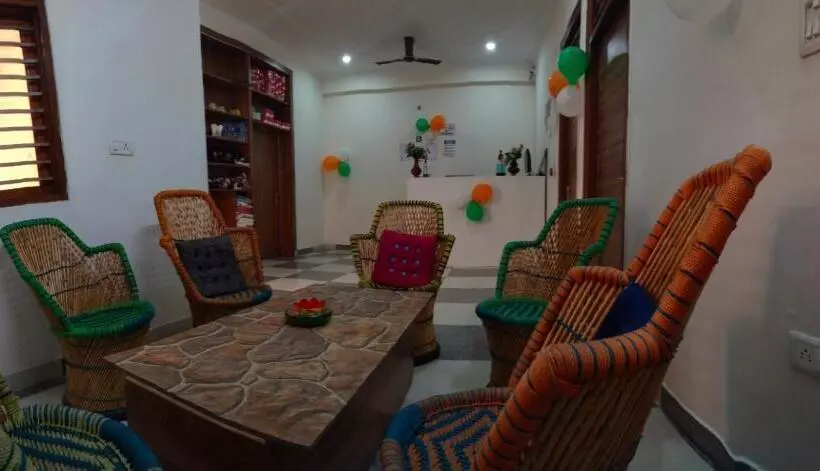 Taj Street Hostel