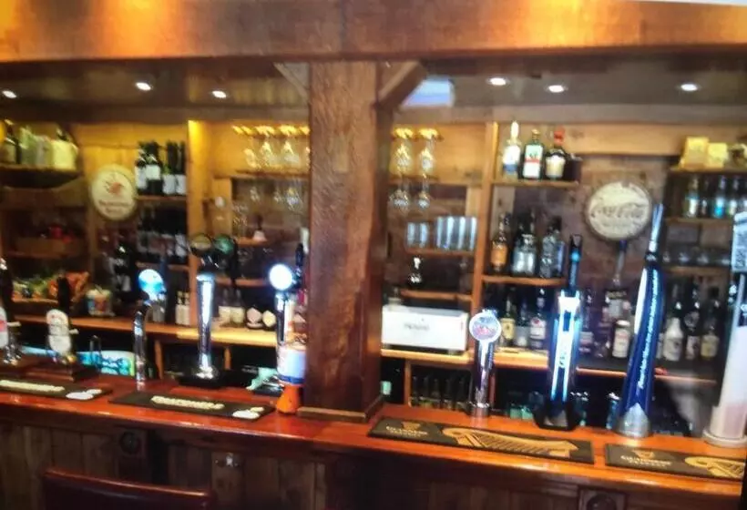 ユースホステル Horse & Hound Inn