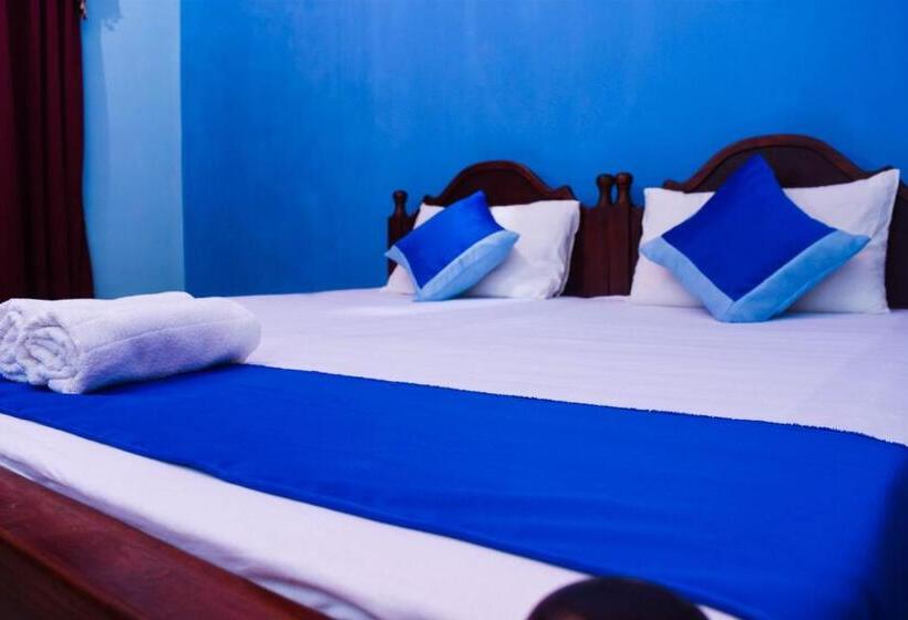 فندق صغير Shrine Inn