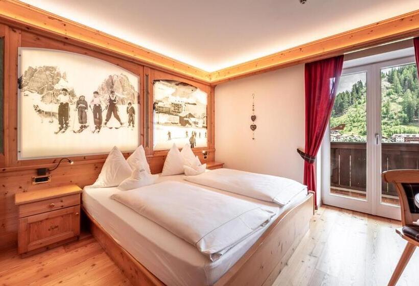 هتل Garni La Bercia