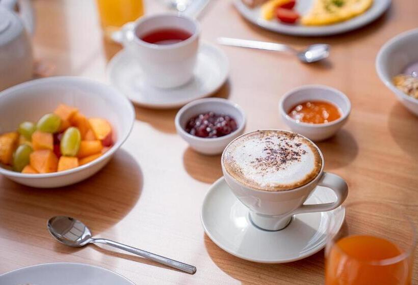 هتل Garni La Bercia