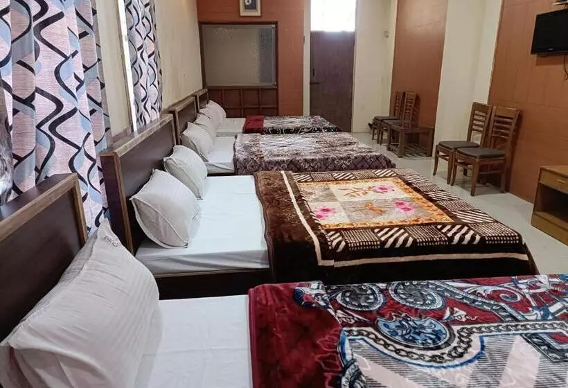 هتل Rainbowcottages