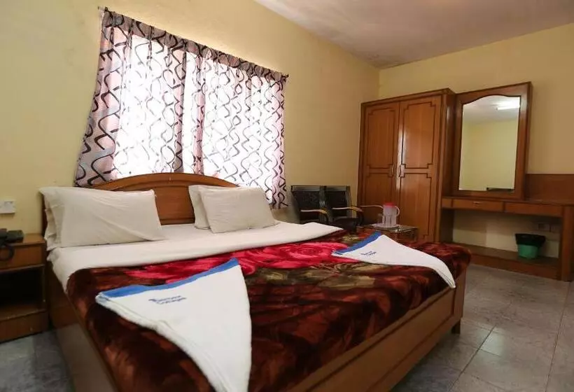هتل Rainbowcottages