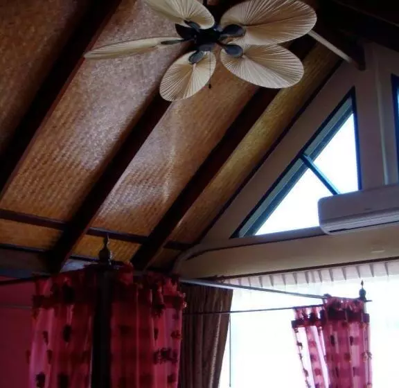 Sunset Apartment Phuket