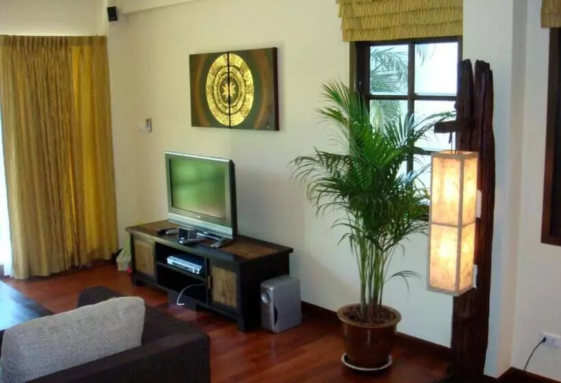 Sunset Apartment Phuket