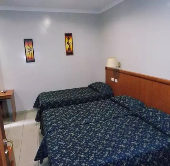 تختخواب و صبحانه Domus Roma