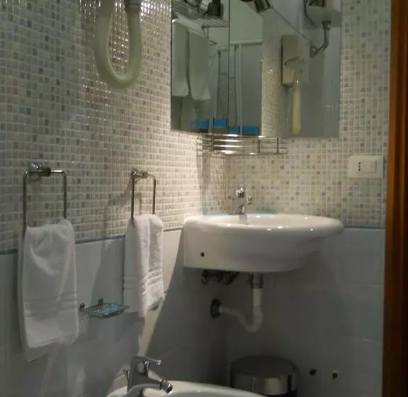 تختخواب و صبحانه Domus Roma