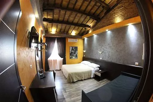 تختخواب و صبحانه Domus Roma