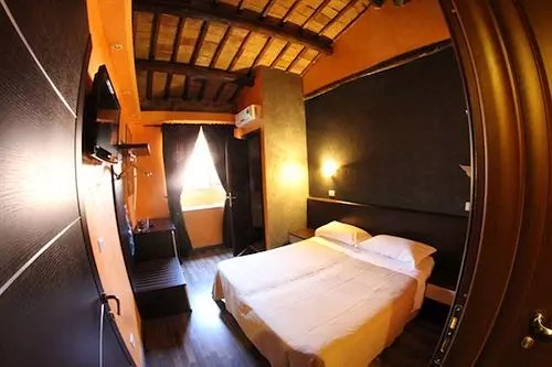 تختخواب و صبحانه Domus Roma