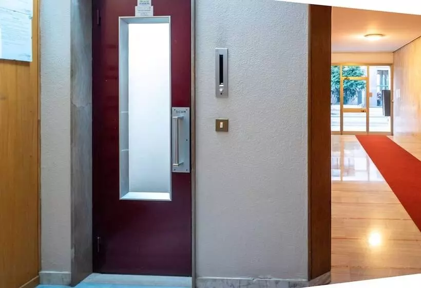 Bed and Breakfast Guest House Train Station Venice Atika & Atif