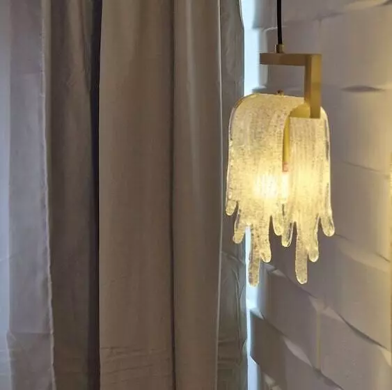 تختخواب و صبحانه Living