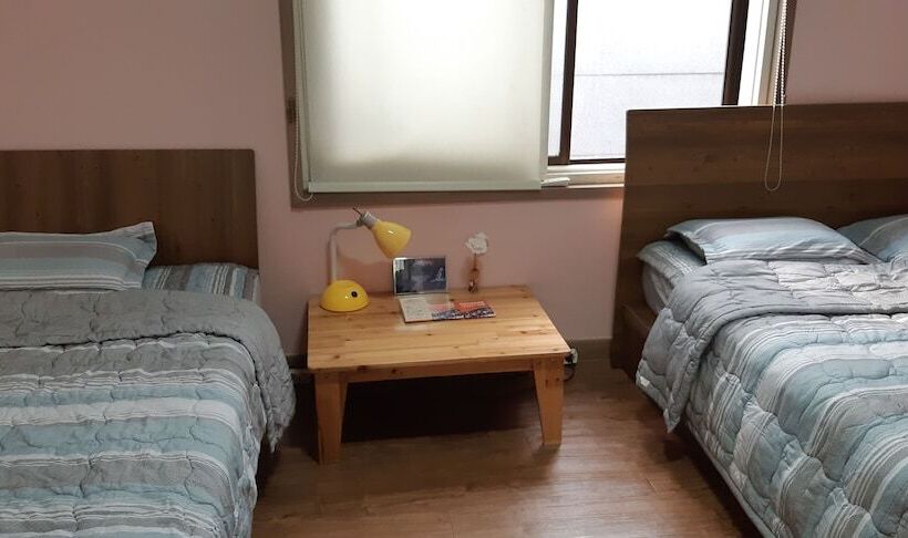 Birdsnest Hostel Hongdae Foreigner Only
