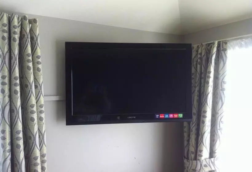 Courtesy Court Motel