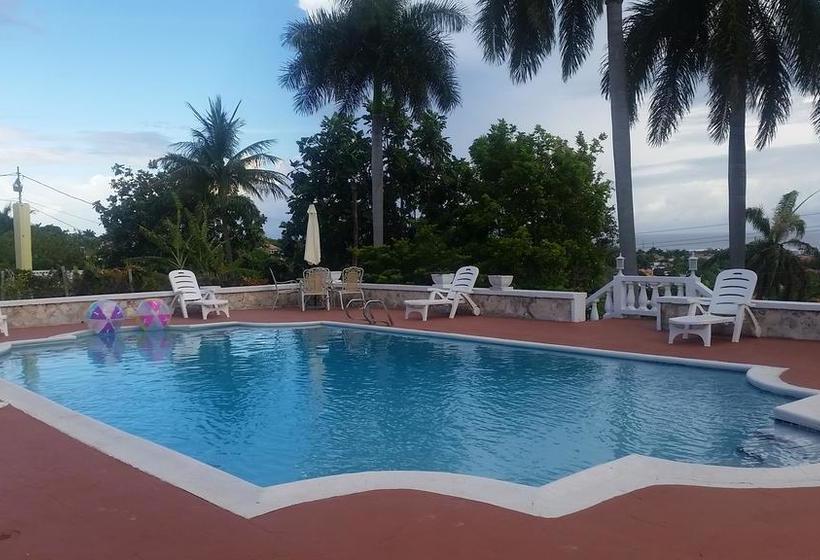 هتل A Piece Of Paradise Montego Bay