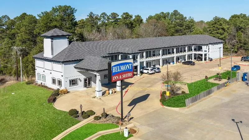 Hotelli Belmont Inn And Suites Tatum