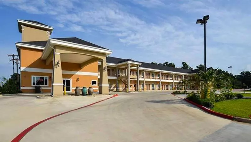 Hotelli Belmont Inn And Suites Tatum