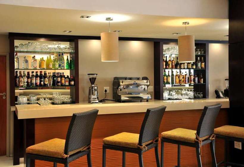 ホテル Cresta Mahalapye