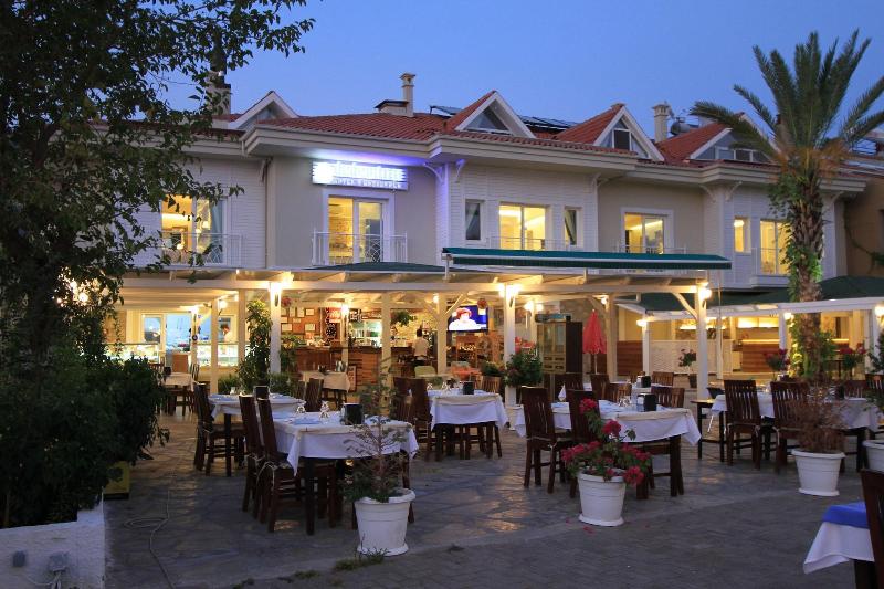 فندق Dedeminn Marina