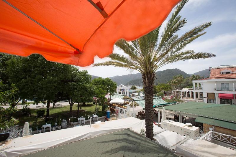 فندق Dedeminn Marina